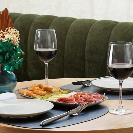 H10 Casanova 4* Barcelona