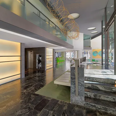 H10 Casanova 4* Barcelona