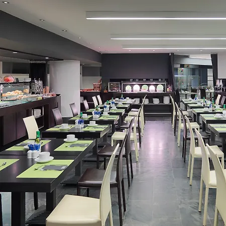 Szálloda H10 Casanova Barcelona