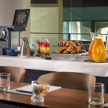 H10 Casanova Barcelona