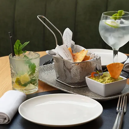 H10 Casanova 4* Barcelona