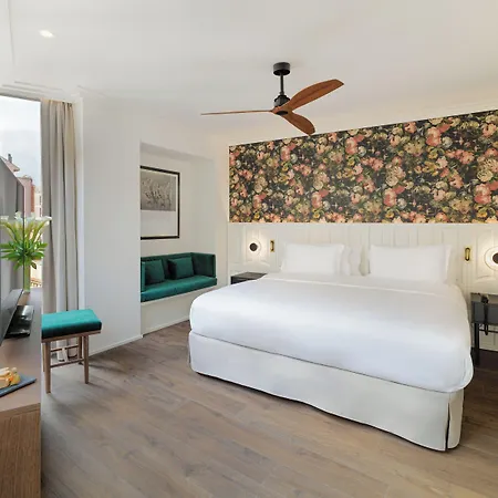 Hotell H10 Casanova 4*