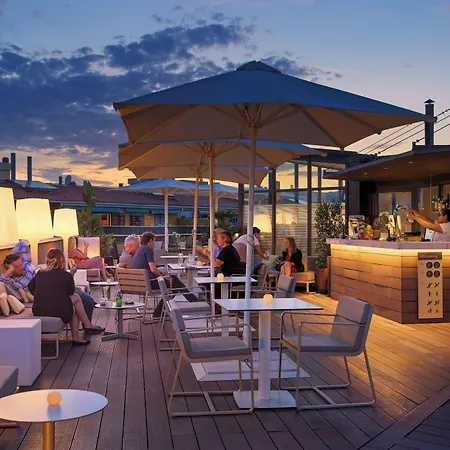 H10 Casanova 4* Barcelona