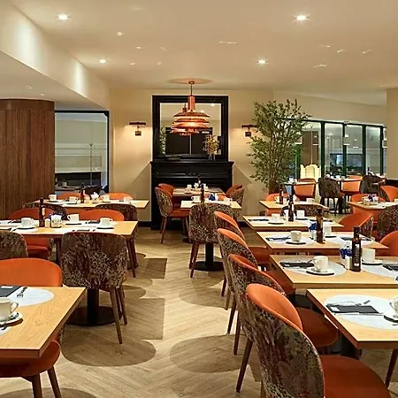 Hotel H10 Casanova