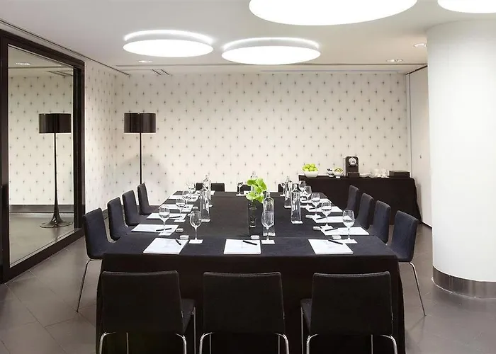 H10 Casanova Barcelona