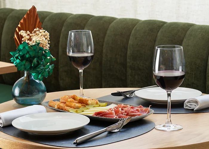 H10 Casanova 4* Barcelona