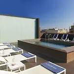 Hotel H10 Casanova 4*