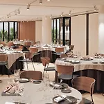 Hotel H10 Casanova