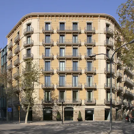 Otel H10 Casanova 4*