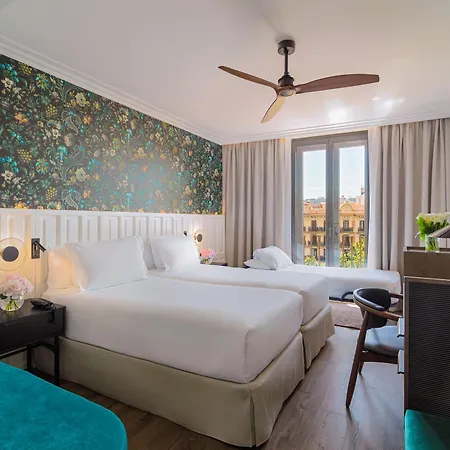 Otel H10 Casanova