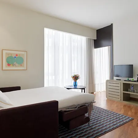H10 Casanova Otel 4*