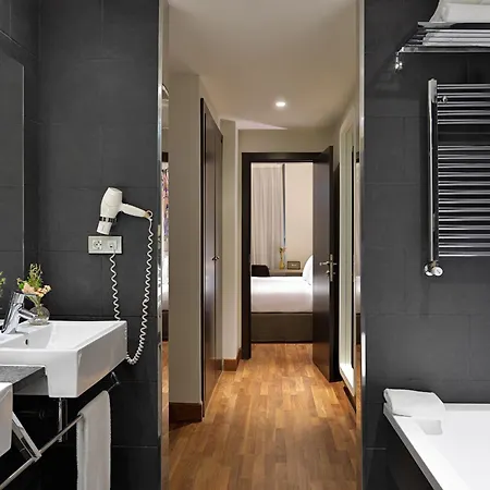 H10 Casanova Otel