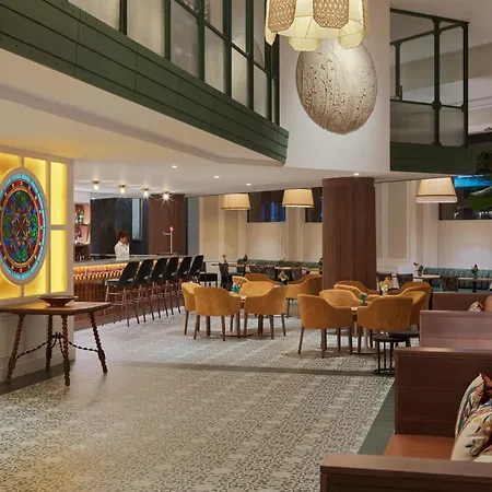 H10 Casanova Otel Barselona