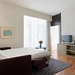 إتش 10 كازانوفا فندق 4*
