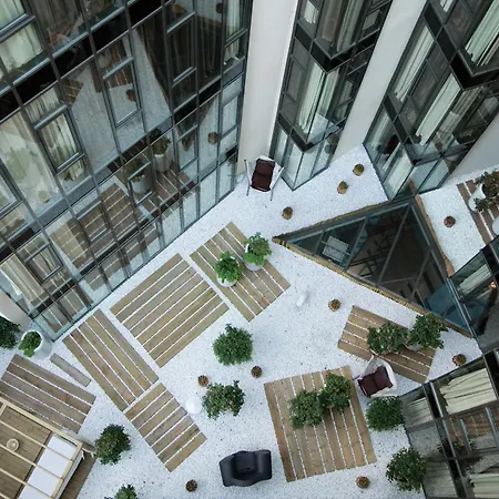 H10 Casanova 4* Barcelona