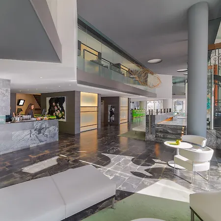 Hotel H10 Casanova Barcelona